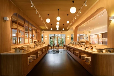 Apsara Beachfront Resort & Villa